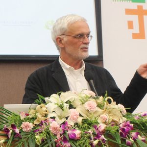 Ezio Manzini
